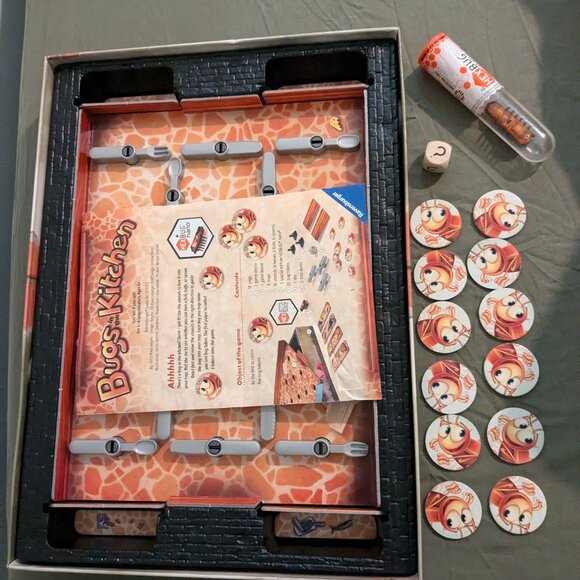 Bugs in the Kitchen Board Game - Picture 2 of 3